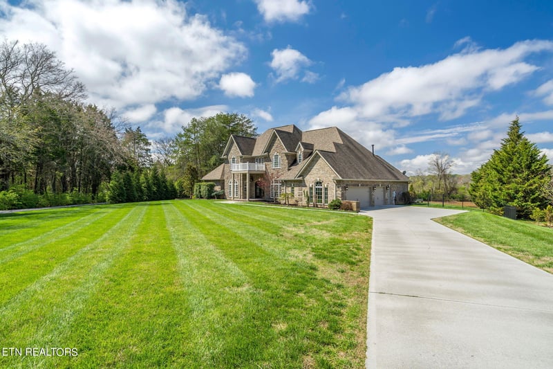 3865 Marina View Ln, Knoxville, TN 37920