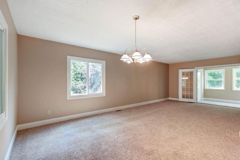 387 Oak Leaf St #-, Kingston, TN 37763