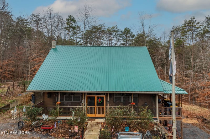 3875 Poplar Ln, Kodak, TN 37764