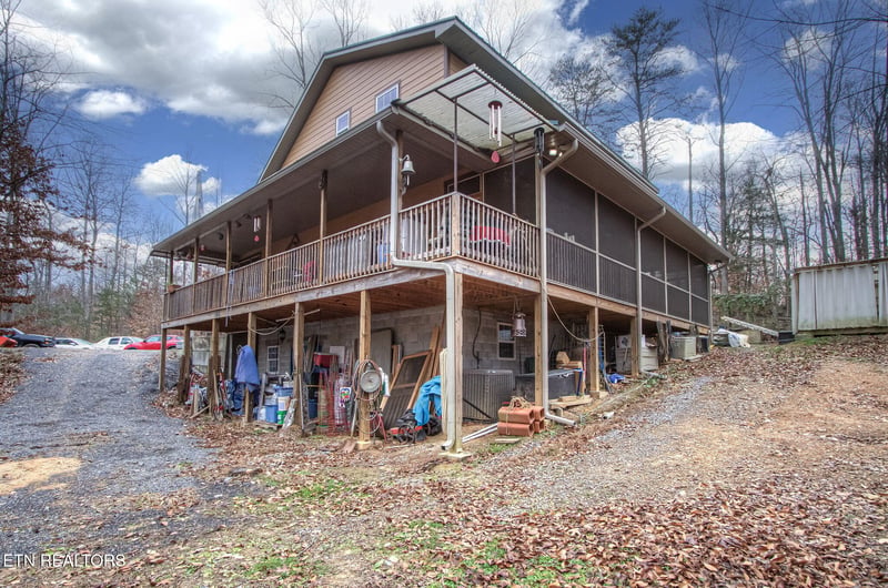 3875 Poplar Ln, Kodak, TN 37764