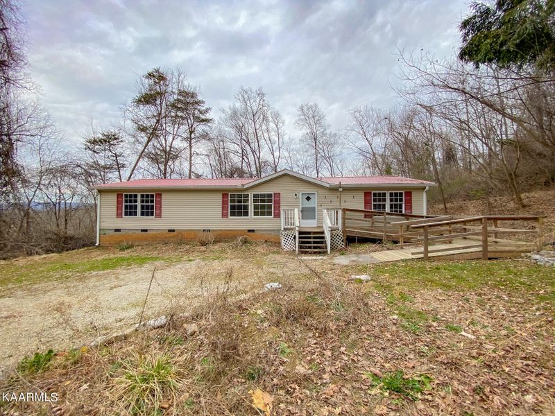 388 Dickey Valley Rd, Harriman, TN 37748
