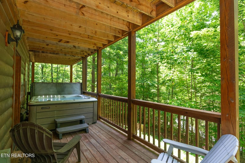 3884 Locust Ridge Rd, Sevierville, TN 37876