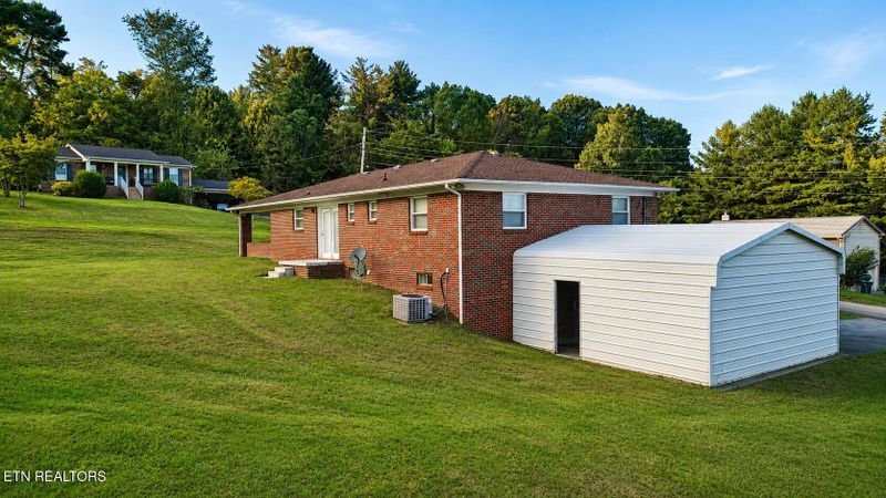 3888 Chapman St, Morristown, TN 37813