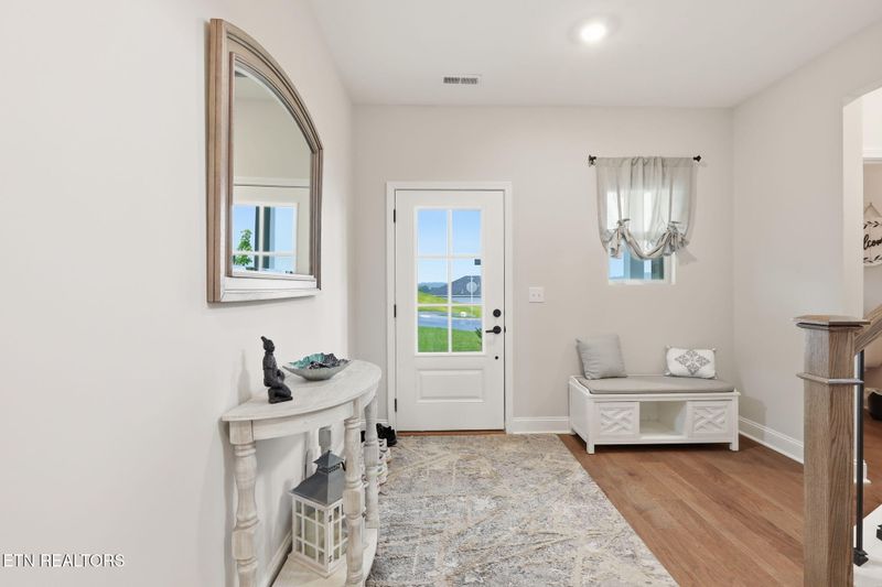 389 Sugar Maple Tr, Lenoir City, TN 37771