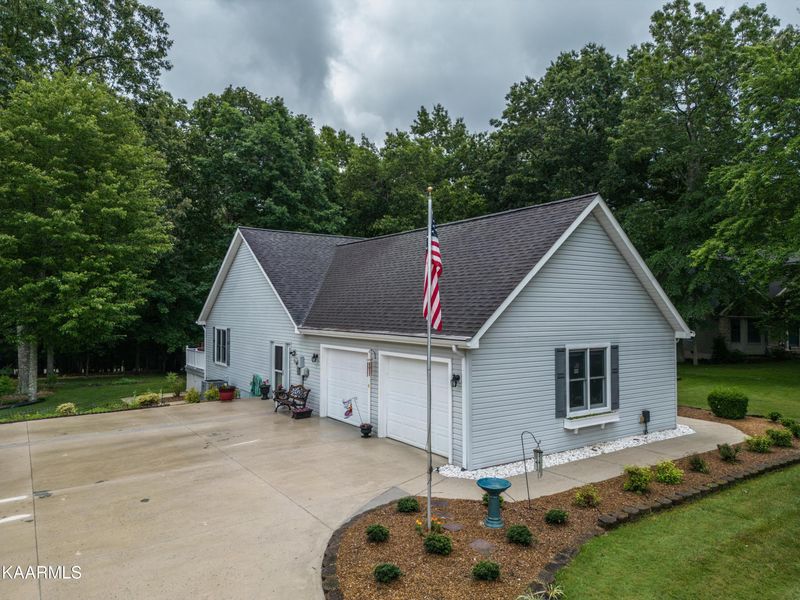39 Thames Ct, Crossville, TN 38558
