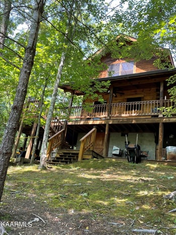 390 Buck Ridge Rd, Oneida, TN 37841