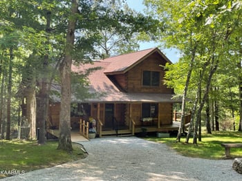 390 Buck Ridge Rd, Oneida, TN 37841