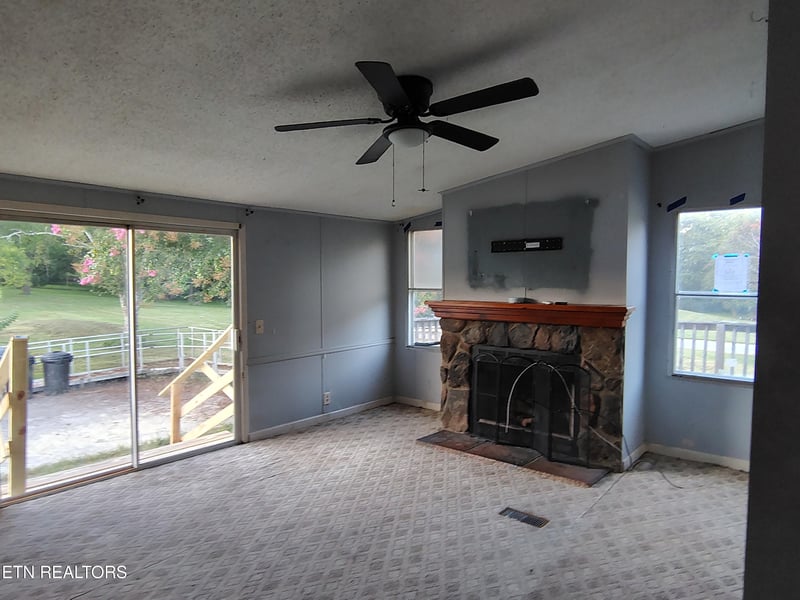 390 County Road 331, Sweetwater, TN 37874