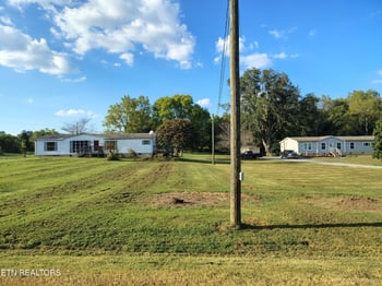 390 County Road 331, Sweetwater, TN 37874