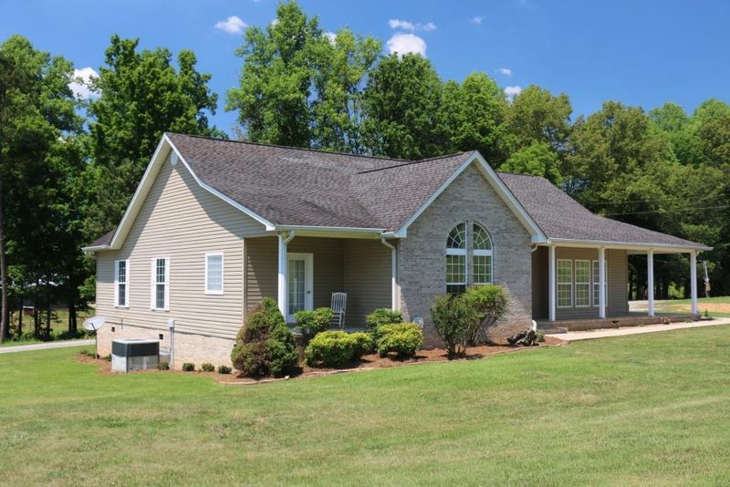 390 County Road 564, Englewood, TN 37329