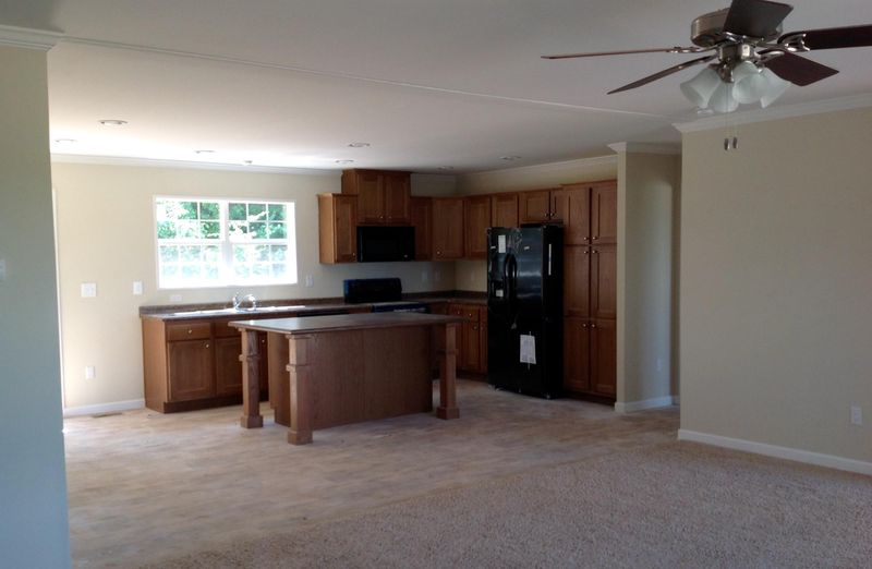 390 Hartfield Ln #2, Loudon, TN 37774