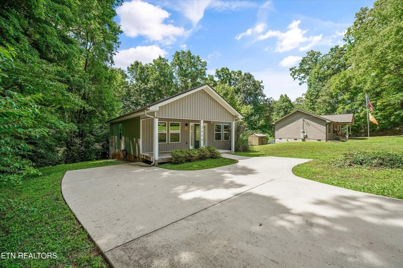 3900 Wayne Dr, Knoxville, TN 37914
