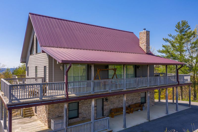 3901 Patriot Ln, Sevierville, TN 37862