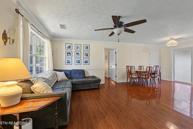 3902 Gamble Ln, Maryville, TN 37804