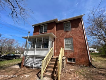 3903 Woodlawn Pike, Knoxville, TN 37920