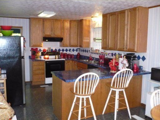 3904 Riverview Dr, Maryville, TN 37804