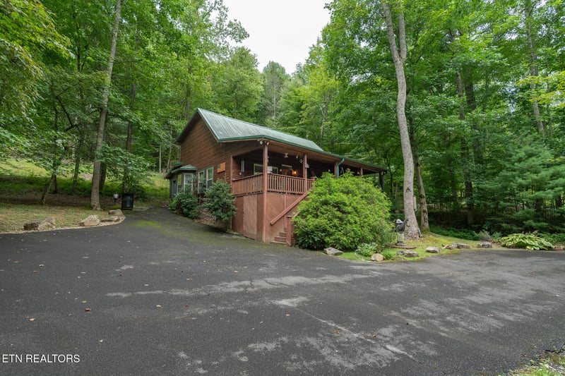 3905 Fern Brook Way, Sevierville, TN 37862