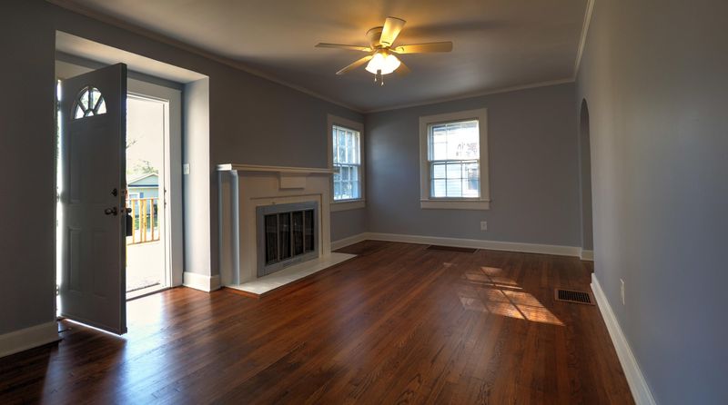 3909 Alma Ave, Knoxville, TN 37914