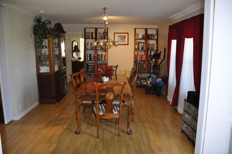 391 Limerick Dr, Crossville, TN 38572