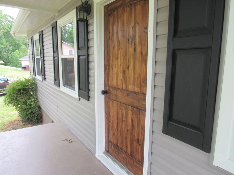 391 Peach Orchard Rd, Clinton, TN 37716