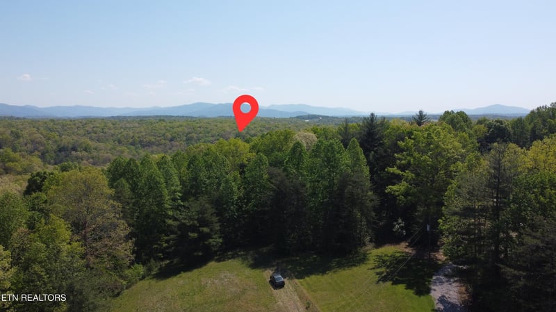 391 Ridge Rd, Lancing, TN 37770
