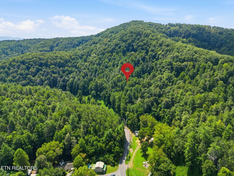3910 Wilhite Rd, Sevierville, TN 37876