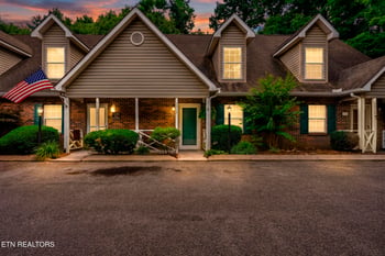 3912 Valley Creek Way, Knoxville, TN 37918