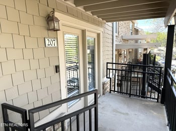 3914 Cherokee Woods Way #207, Knoxville, TN 37920