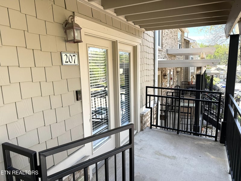 3914 Cherokee Woods Way #207, Knoxville, TN 37920