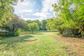 3914 Oakland Dr, Knoxville, TN 37918