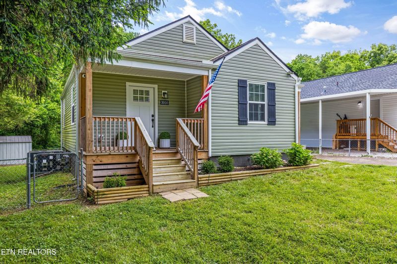 3916 W Bellemeade Ave, Knoxville, TN 37919