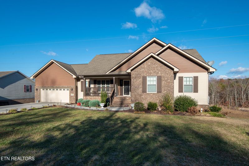 3917 Hillside Terrace Ln, Knoxville, TN 37924