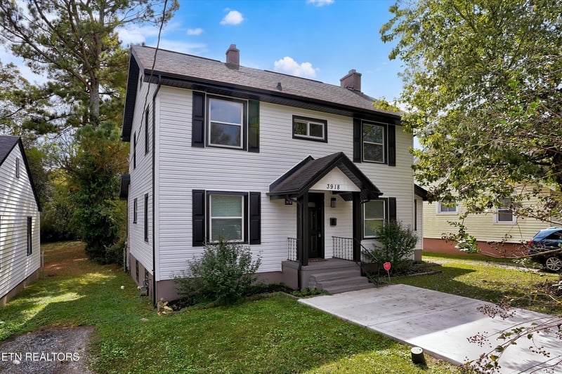 3918 Alma Ave, Knoxville, TN 37914