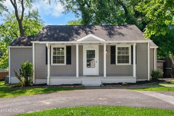 3922 Briargate Ave, Knoxville, TN 37919