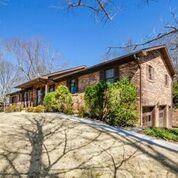 3929 Riverview Dr, Maryville, TN 37804