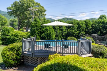 3938 Katy Hollar Rd, Sevierville, TN 37862