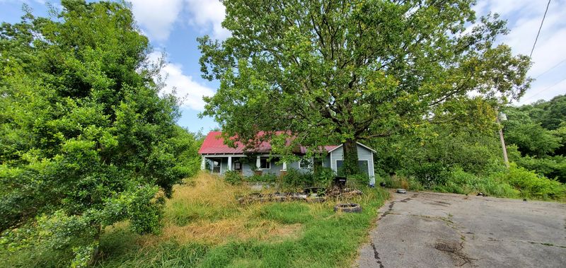 3940 Douglas Dam Rd, Kodak, TN 37764