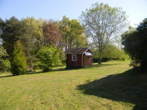 3941 Bear Creek Rd, Crossville, TN 38571