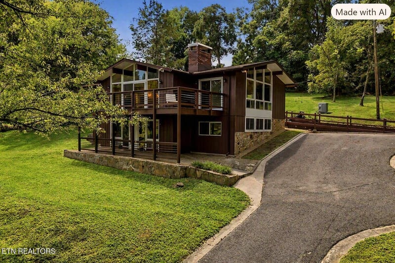3941 Guinn Rd, Knoxville, TN 37931