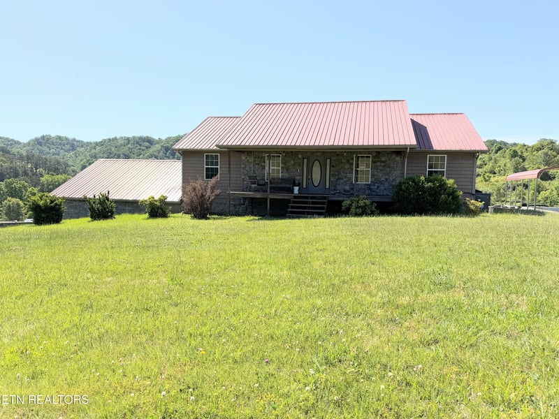 3941 Hickory Valley Rd, Andersonville, TN 37705