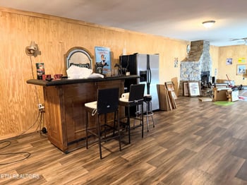3941 Hickory Valley Rd, Andersonville, TN 37705