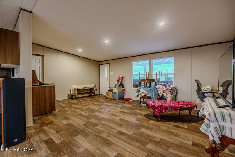 3954 Skyline Dr, Knoxville, TN 37914