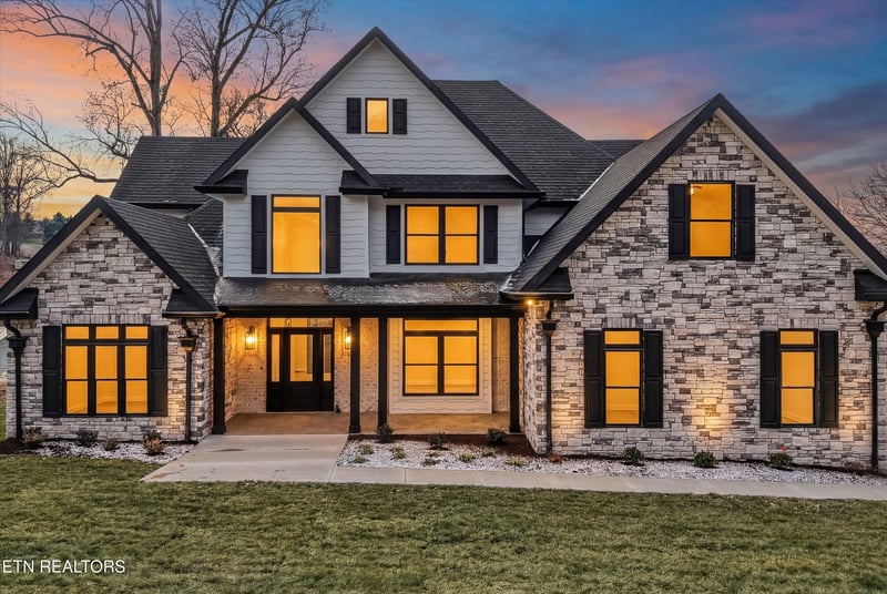 3956 Shipwatch Ln, Knoxville, TN 37920