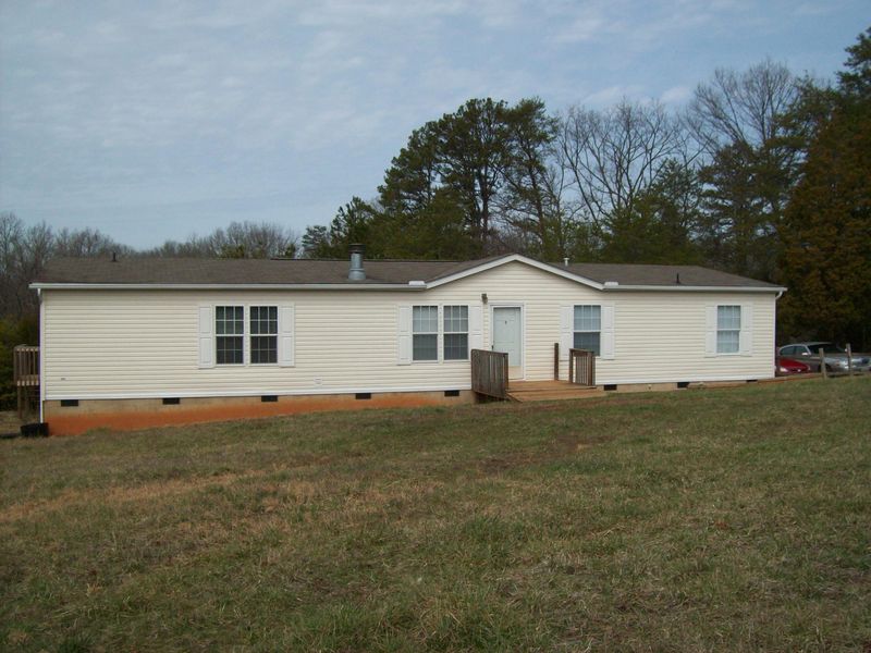 3958 Craigs Chapel Rd, Greenback, TN 37742