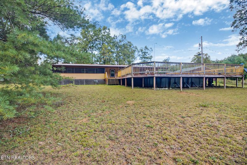 3961 Nashville Hwy, Deer Lodge, TN 37726