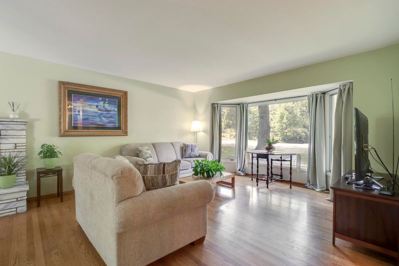 397 East Dr, Oak Ridge, TN 37830