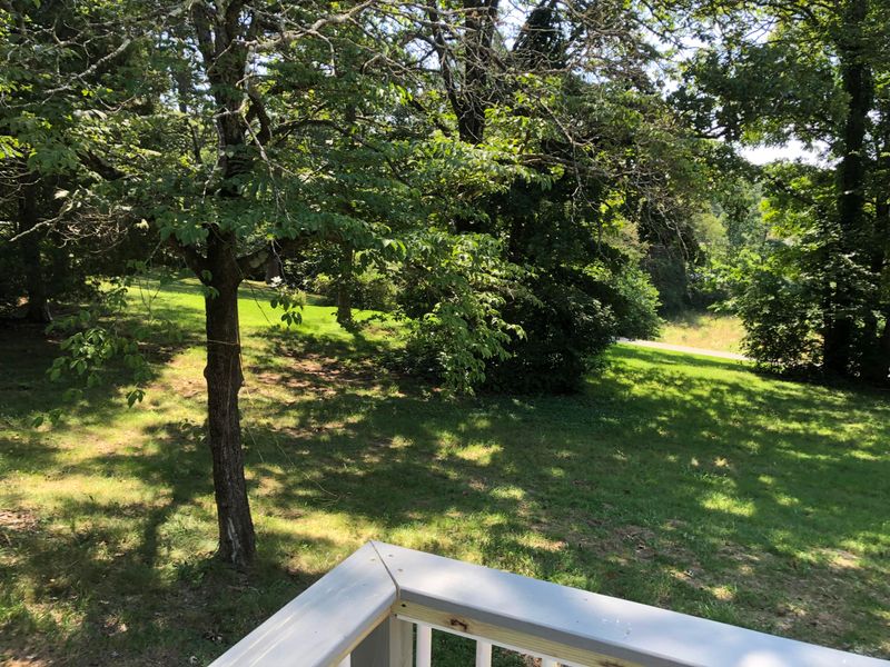 3978 Harrison Ln, Lenoir City, TN 37772