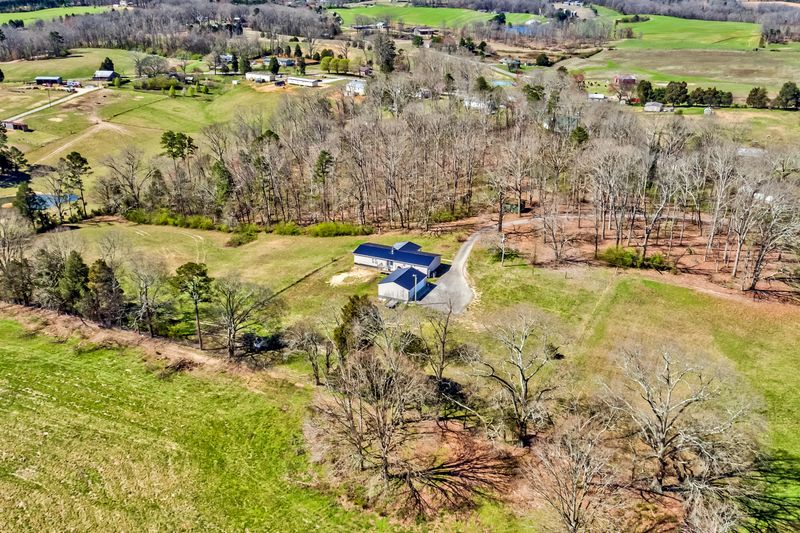 3982 Corinth Rd, Loudon, TN 37774