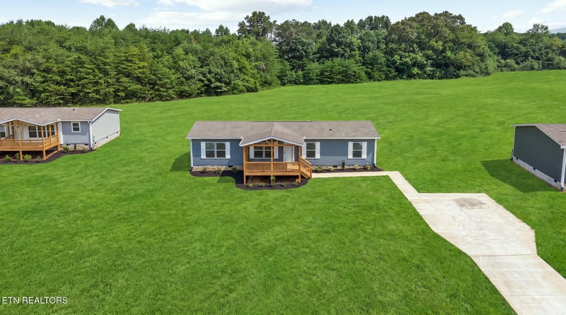 399 County Road 784a, Etowah, TN 37331