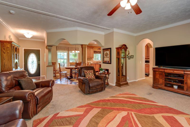 399 Harvey Rd, Kingston, TN 37763